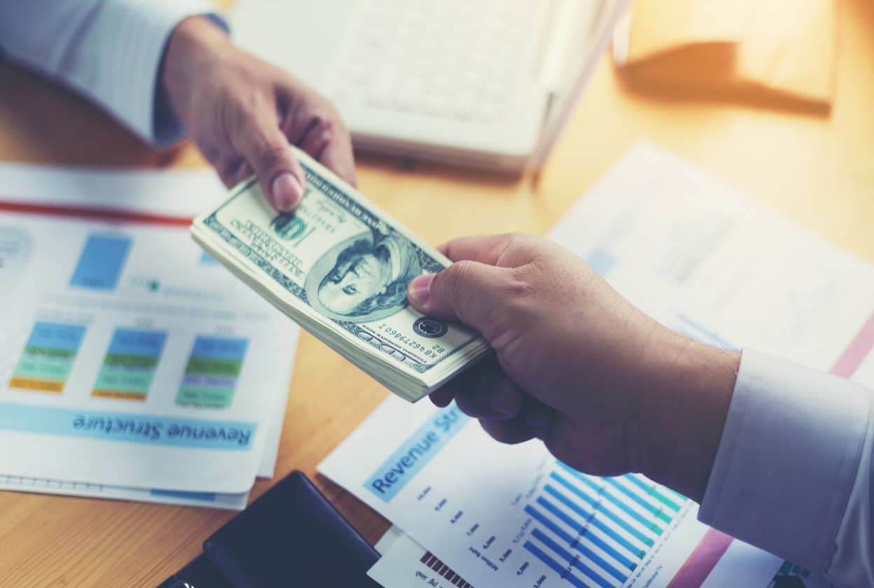 Cash world International
